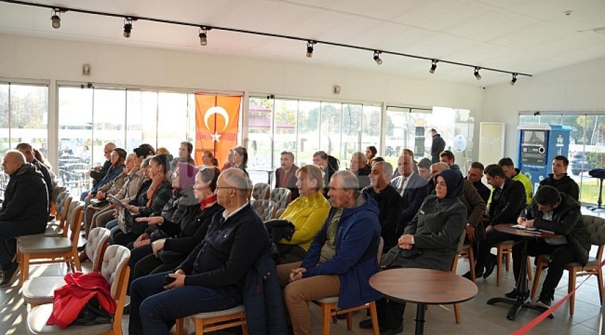 Başkan Sarıkurt Rumeli Mahallesi’nde Vatandaşları Dinledi