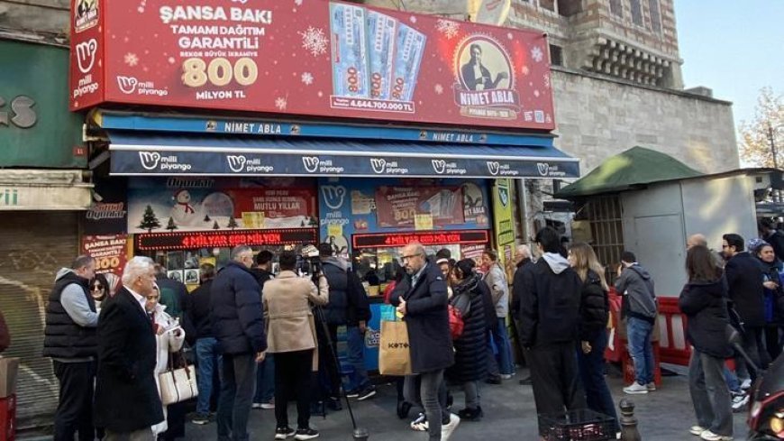 Yılbaşına sayılı günler kaldı; Nimet Abla gişesi önünde yoğunluk arttı