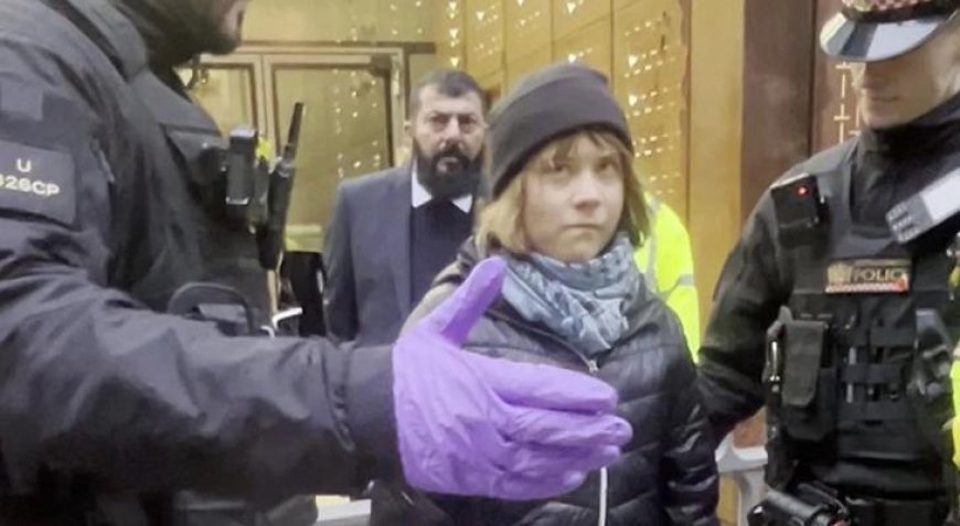 Aktivist Greta Thunberg gözaltına alındı! 'Soykırıma karşıyım'