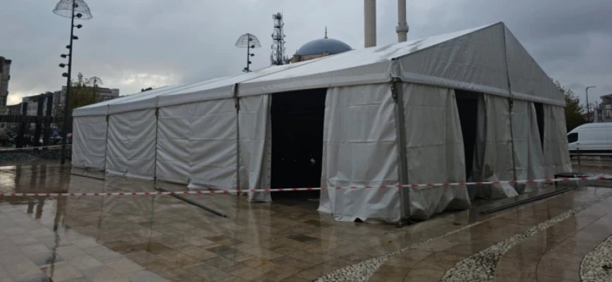 ÇERKEZKÖY BELEDİYESİ GELENEKSEL 3. BUZ PATENİ PİSTİNİ KURDU