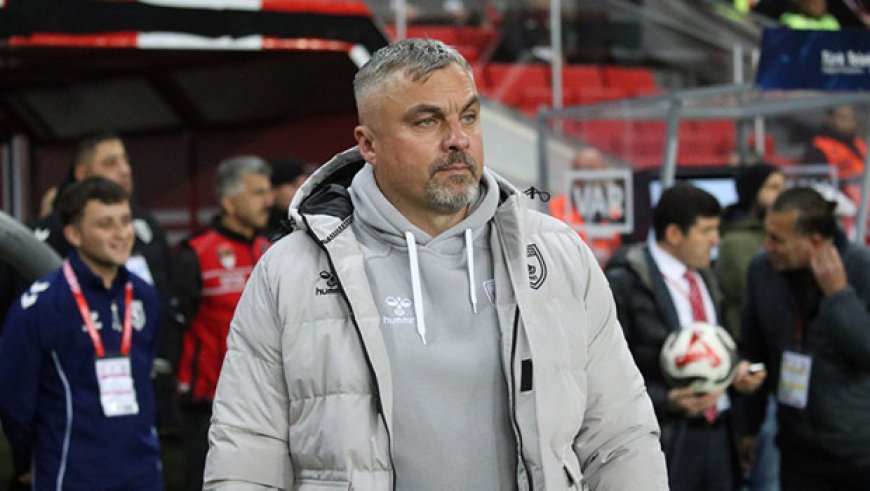 Samsunspor'da Thomas Reis'ten sözleşme açıklaması!