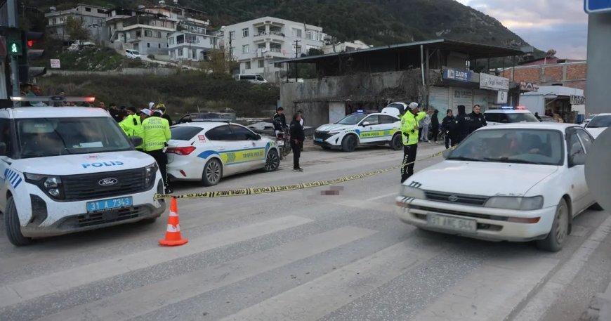 Beton mikserinin çarptığı motosikletteki çocuk hayatını kaybetti