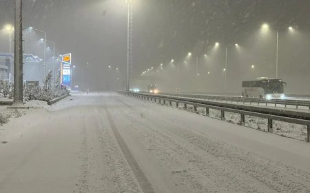 İstanbul yeni yılı beyaz örtüyle karşıladı