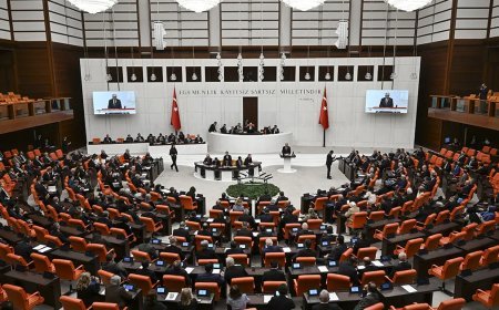 Meclis'te ilginç istek: Sigara içmeyen işten erken çıksın