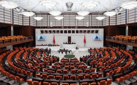 Trafikte bütün cezalar değişiyor. İşte yeni trafik cezaları