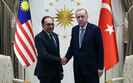 Malezya Başbakanı Enver İbrahim Ankara'da