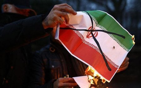 İran diasporası içinde çatışan 3 kimlik! Tahran'da başlayan isyan ve olası sonuçları...