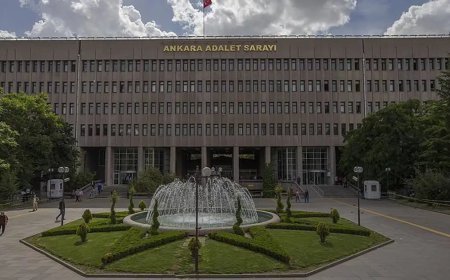 Kara Kuvvetleri'nde ihale soruşturmasında 5 tutuklama