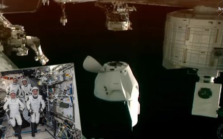 Uzaydan sağlık sorunu tahliyesi tamamlandı. 4 astronot Dünya'ya döndü