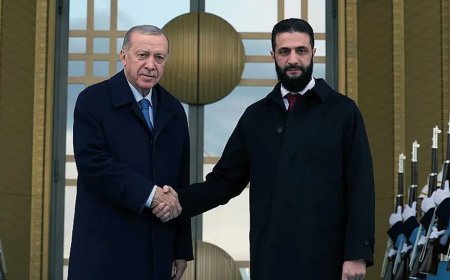 Cumhurbaşkanı Erdoğan'dan Şara'ya telefon. "Suriye'ye destek artarak sürecek"