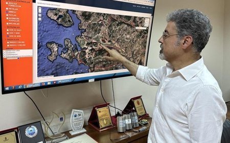 Uzman isimden kritik açıklama! Balıkesir’de deprem fırtınası sürecek mi?