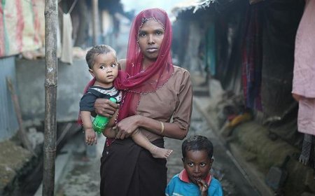Arakan Rohingya Milli Konseyi Başkanı Tun Khin, CNN Türk’e konuştu: 'Türk halkına müteşekkiriz'