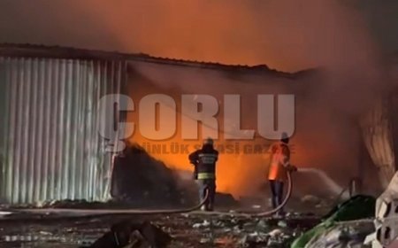 Tekirdağ’da tekstil geri dönüşüm fabrikasında yangın