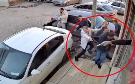 Dehşet anları ortaya çıktı! Hastane önündeki silahlı çatışma: 1 ölü, 4 yaralı