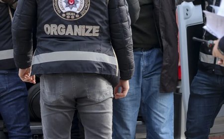 İstanbul'da Gündoğmuşlar'a şafak baskını