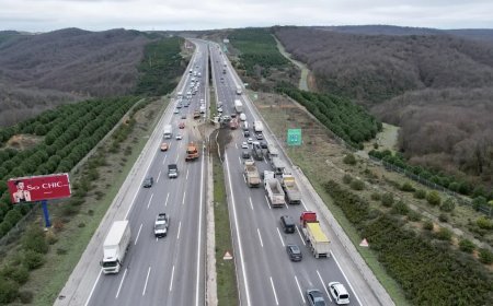 Kuzey Marmara Otoyolu’nda kaza. Şeritler trafiğe kapatıldı