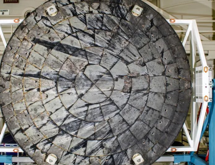 NASA'dan Ay görevinde büyük risk. "Isı kalkanı eriyebilir"