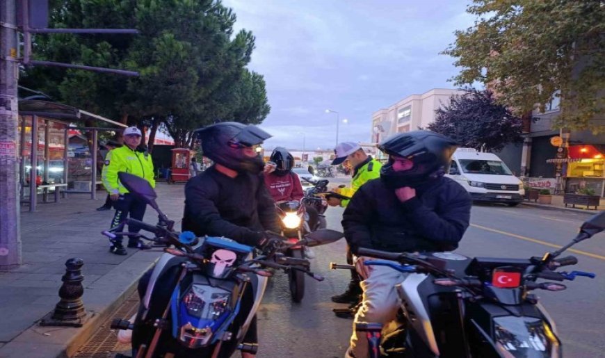 Polis gürültü kirliliğine geçit vermedi: Abart egzoz kullanan sürücülere ceza yağdı
