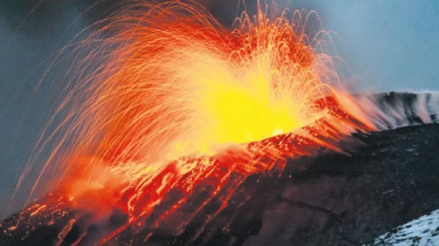 Günün fotoğrafı | Etna yine alev alev
