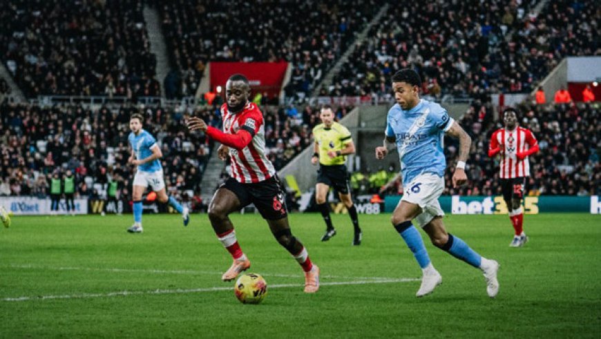 Manchester City'e Sunderland engeli! Arsenal rahatladı