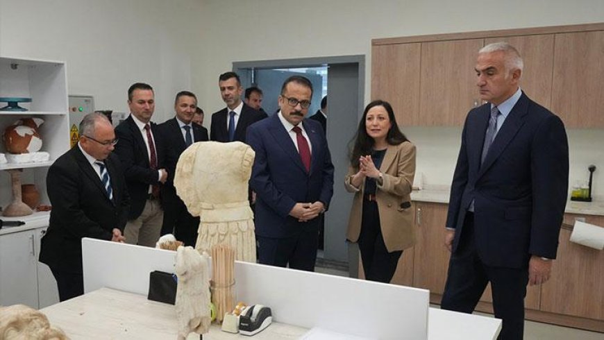 Bakan Ersoy: Türkiye'ye iade edilen toplam eser sayısı 26 bin 767 oldu