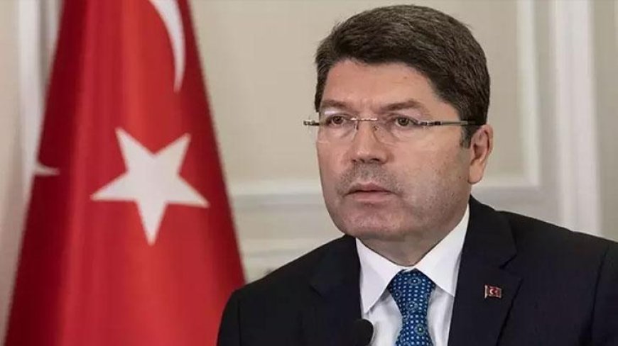 Bakan Tunç duyurdu! Sosyal medya paylaşımları tepki çeken avukat hakkında soruşturma