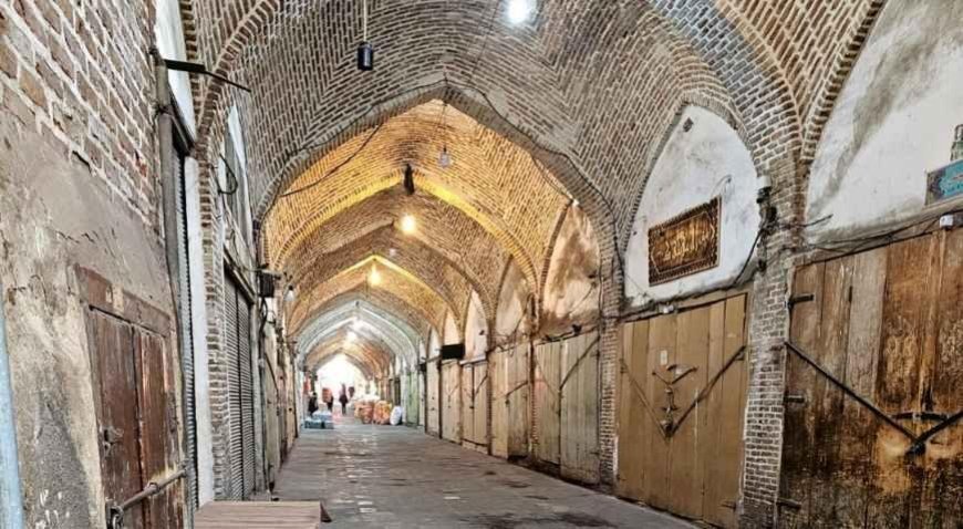 SON DAKİKA HABERLER: İran'daki protestolar esnafı vurdu! Kepenkler kapatıldı, çarşı boş kaldı