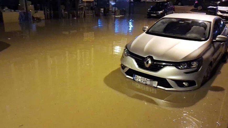 Edirne ve Kırklareli'de sağanak nedeniyle su baskınları yaşandı