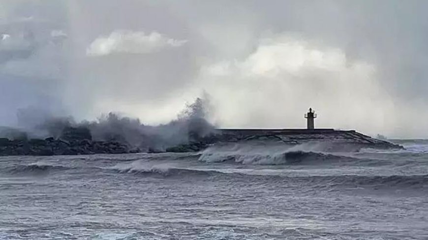 Meteoroloji uyardı: Denizlerde fırtına alarmı
