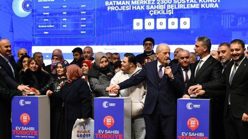 Batman'da yüzyılın konut projesi için kura heyecanı: 3 bin 810 hak sahibi belirlendi