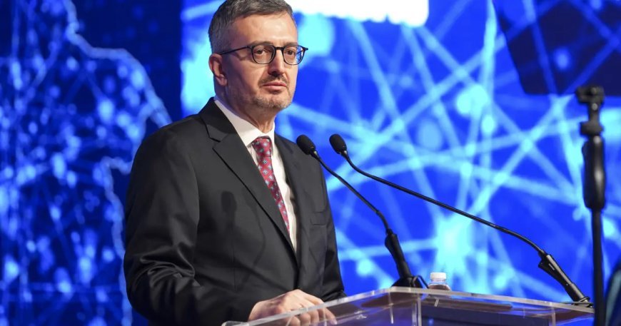 İletişim Başkanı Burhanettin Duran: Gazetecilik etkisini yitirmeyecek daha önemli hale gelecek