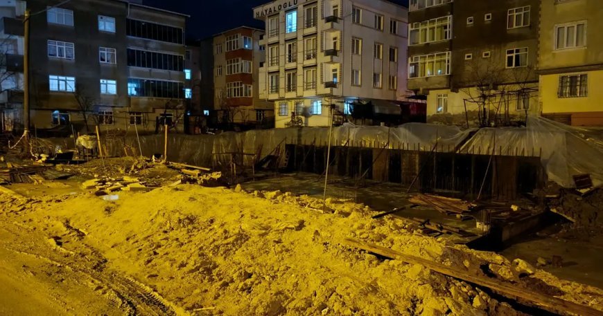 Tekirdağ'da inşaatta toprak kayması. Çevredeki 4 apartman tahliye edildi