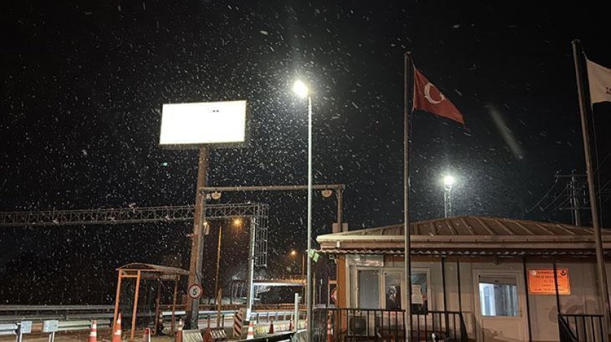 Edirne'de kar yağışı başladı