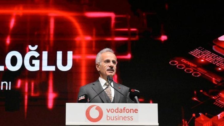 Bakan Uraloğlu'ndan 5G açıklaması: 3 milyar 534 milyon dolar gelir elde ettik