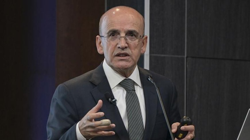 Bakan Şimşek, New York'ta 300'den fazla yatırımcıyla bir araya geldi