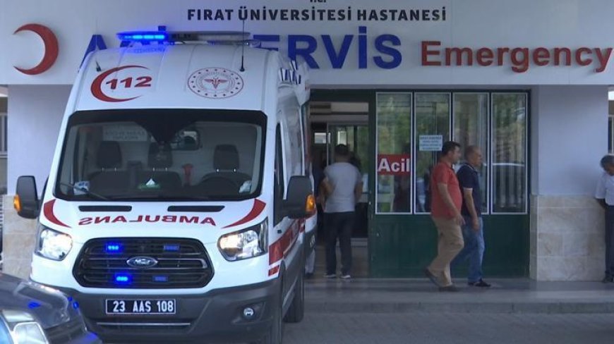 Elazığ’da acı olay: Raylardan geçmek isteyen engelli gence tren çarptı