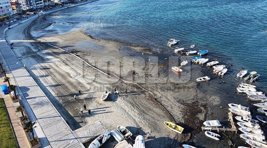 Tekirdağ'da deniz çekildi