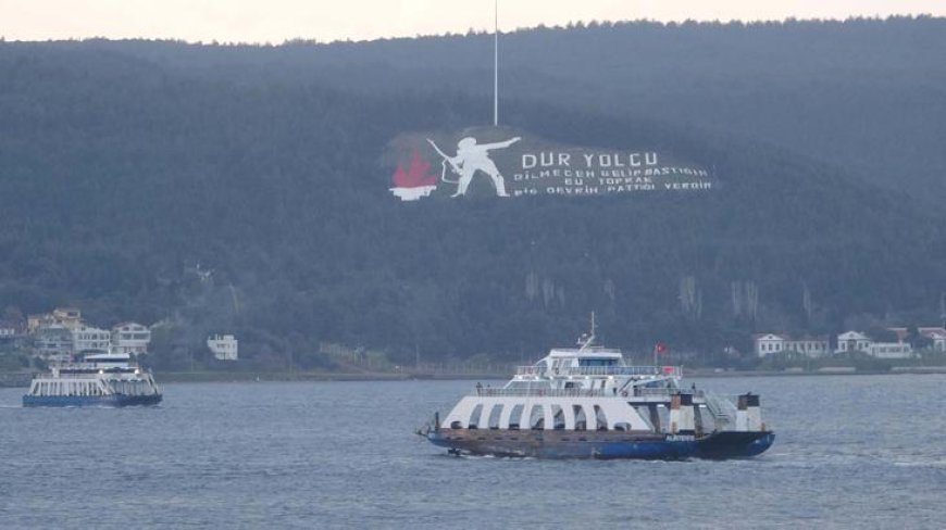 Bozcaada feribot seferlerine fırtına engeli