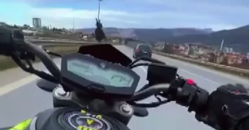 Ölümüne şov yaptı. 174 kilometre hızla gitti, cezayı yedi