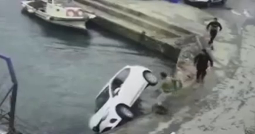 Sarıyer'de can pazarı. Otomobil denize düştü