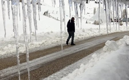 Kar yerini dondurucu soğuğa bıraktı. Sıcaklık eksi 26'ya kadar düştü