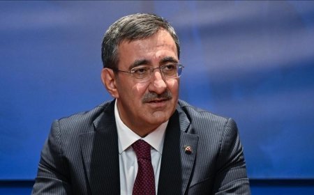 Cevdet Yılmaz: Deprem harcamalarına yaklaşık 90 milyar dolarlık bir kaynak ayırdık