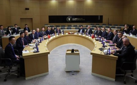 Bakan Bayraktar, Çin Uluslararası Ticareti Geliştirme Konseyi Başkanı ile görüştü