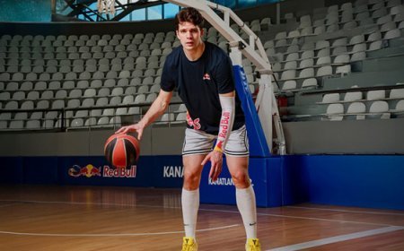 Milli Basketbolcu Tarık Biberovic Red Bull Sporcusu Oldu