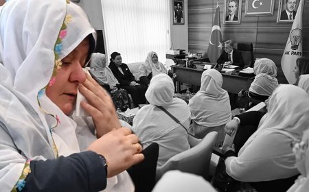 Belediye başkanına kıyafeti üzerinden hakaret eden kişi İYİ Parti'den ihraç edildi. Zeynep Güneş: "Başörtülü olmak ayıp mıdır?"