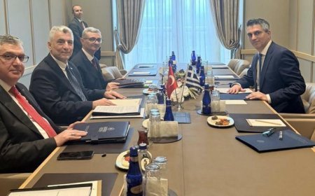 Bakan Bolat: 10 milyar dolarlık ticaret hacmi hedefimizi yoğun biçimde sürdüreceğiz