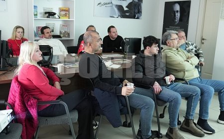 UĞUR MUMCU BASINEVİ’NDE YAPAY ZEKÂ BULUŞMASI