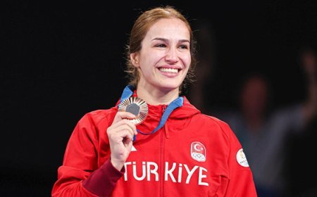 Buse Tosun Çavuşoğlu: Kadın güreşi olimpiyatlarda tarih yazabilir