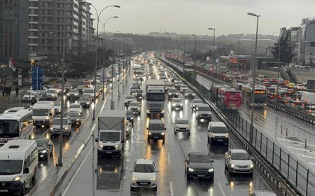 İstanbul'da trafik yoğunluğu yüzde 89'a kadar çıktı