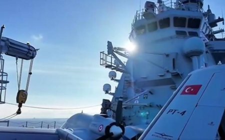 NATO tatbikatında ilk! TCG Anadolu’dan havalanan Bayraktar TB-3 SİHA hedefi tam isabetle vurdu